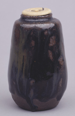 Tea Container with Black and Brown Glaze (Satsuma Ware) Image