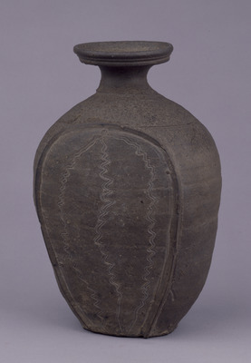 Korean Shiragi Jar Image